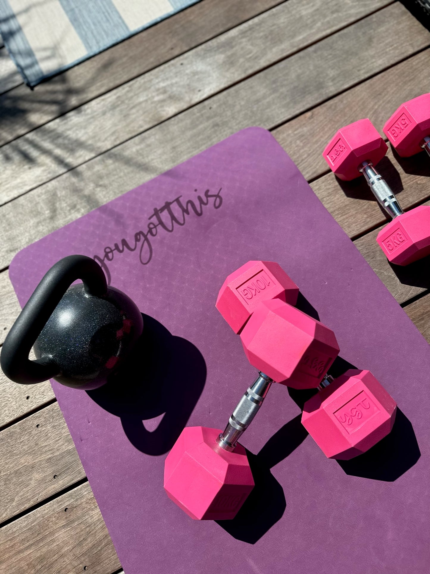 Hex Dumbbell Pink